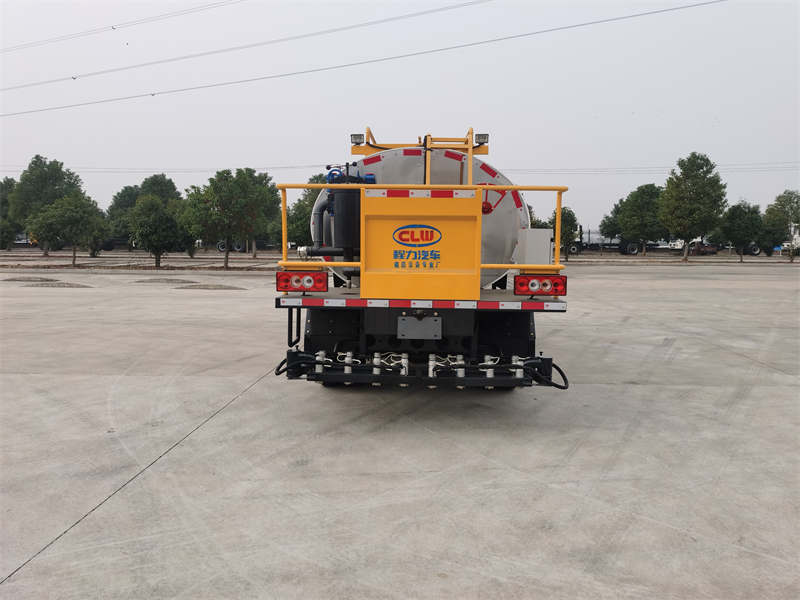 福田小卡之星1.09方標準型瀝青灑布車圖片5