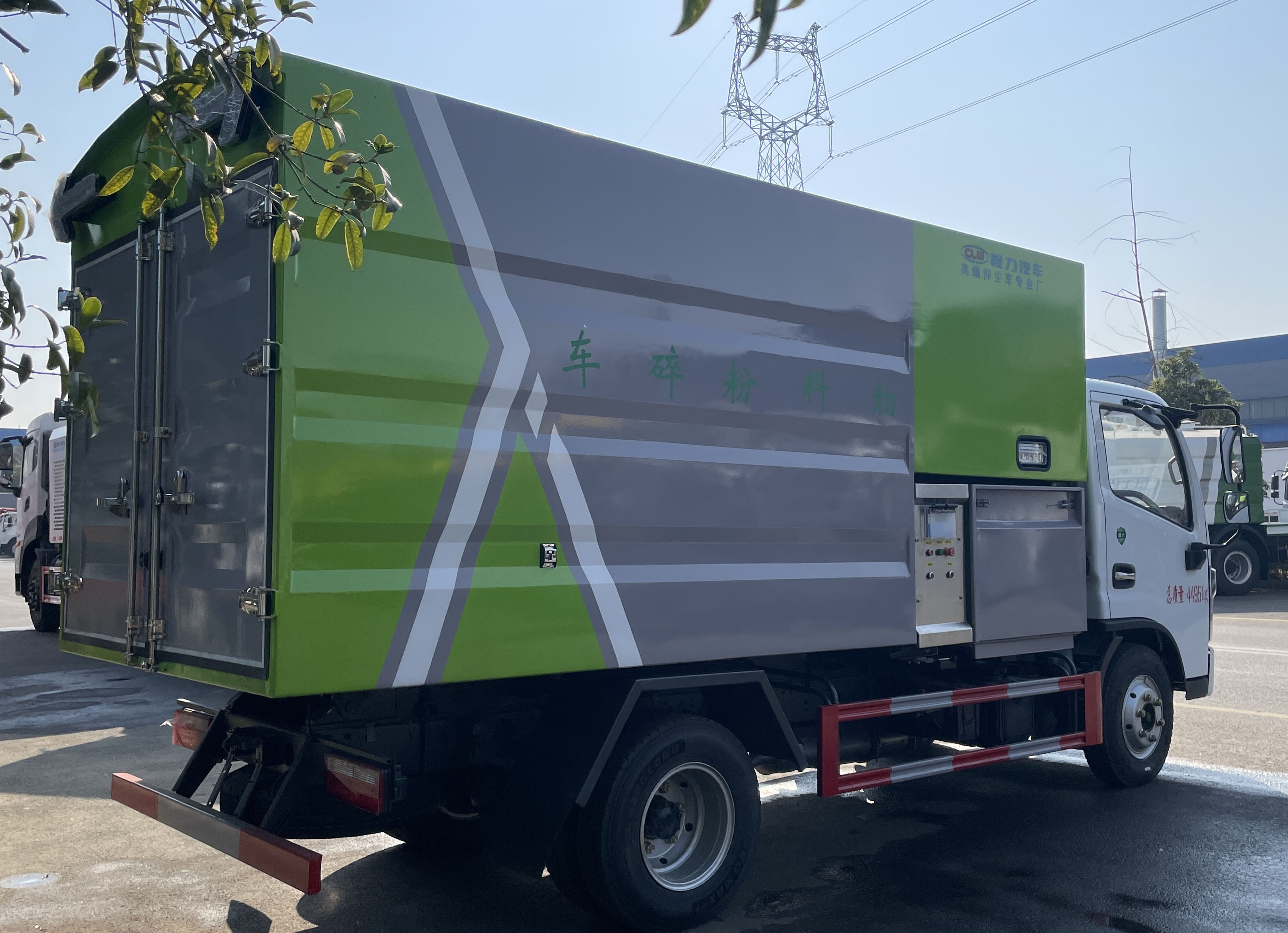 東風(fēng)多利卡物料粉碎車圖片4